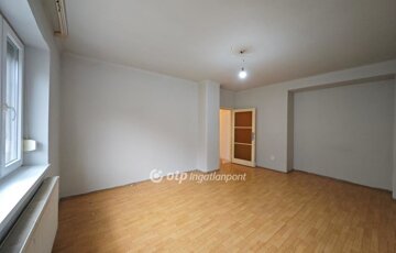 Eladó lakás