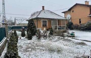 Eladó családi ház