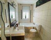 Komárom belvárosi 45 m² kertkapcsolatos lakás, 21 m²-es extrával!