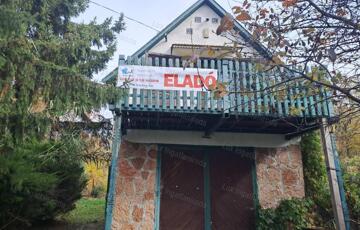 Eladó telek/földterület