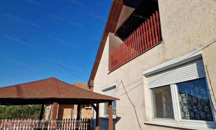 Tarnaörsön, 102 nm-es, 2 szobás családi ház eladó                                 