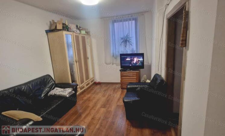 Eladó családi ház Cibakháza békés környezetében!                                 