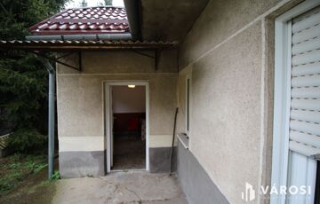 Eladó családi ház