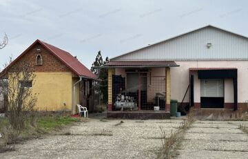 Eladó ipari ingatlan