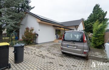 Eladó családi ház